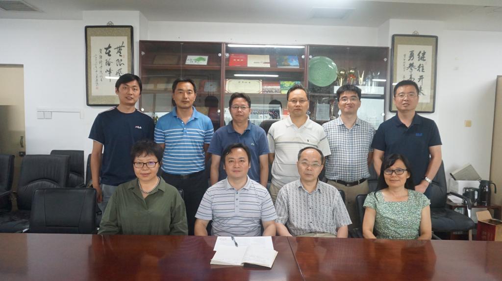 必赢242net官网智库工作委员会